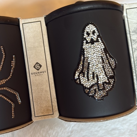 Halloween three-piece glass canister with wooden lid 👻🦇🕷️ - Picture 5 of 15